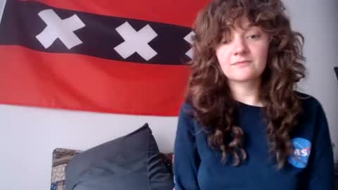 sophie online show from February 12, 3:16 pm