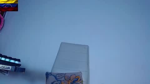 AdnierGnz online show from February 7, 3:37 pm