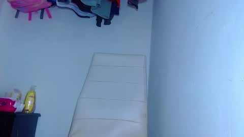 AdnierGnz online show from September 23, 12:54 pm