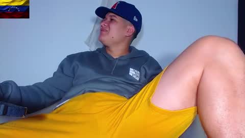 AdnierGnz online show from February 15, 2:49 pm