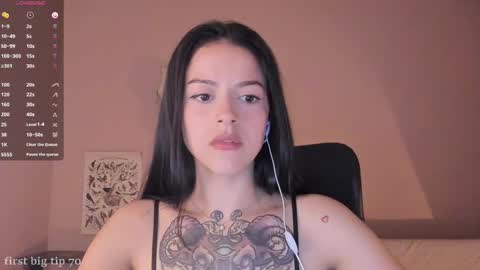 phoenixx_x online show from January 18, 12:46 am