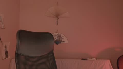 phoenixx_x online show from May 2, 8:03 pm