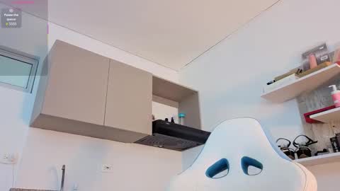 Liz online show from September 11, 8:54 pm