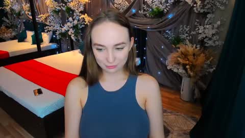 Snapshot of pieceofinspiration chatting on February 5, 4:36 pm Emelie online show from February 5, 4:36 pm