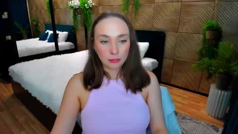 Emelie online show from November 16, 7:16 pm