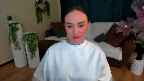 Emelie online show from March 3, 1:23 am