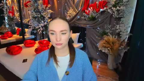 Snapshot of pieceofinspiration chatting on February 16, 10:21 am Emelie online show from February 16, 10:21 am