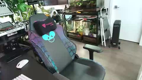 Pierre Fitch online show from January 17, 11:13 pm