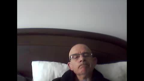 pikuz47 online show from January 12, 1:40 pm