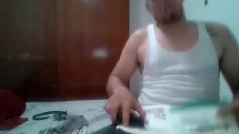 pilocoyess online show from November 4, 5:09 am