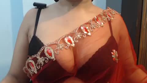 Sayra online show from June 27, 7:09 pm