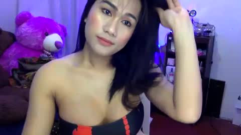 sofielove online show from February 22, 11:46 am