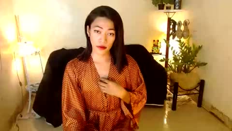 pinaybella_in_town online show from December 8, 2:41 pm