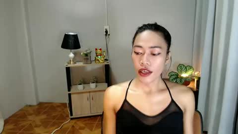 pinaybella_in_town online show from January 10, 1:31 pm
