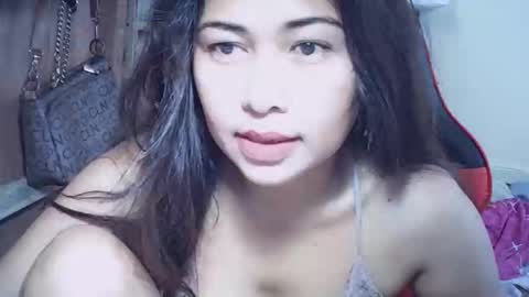 Snapshot of pinaysunday chatting on October 14, 1:19 am pinaysunday online show from October 14, 1:19 am