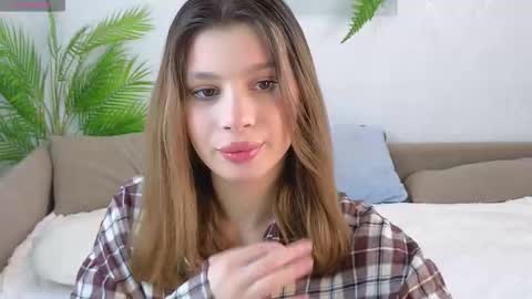 Adele online show from February 16, 10:13 am