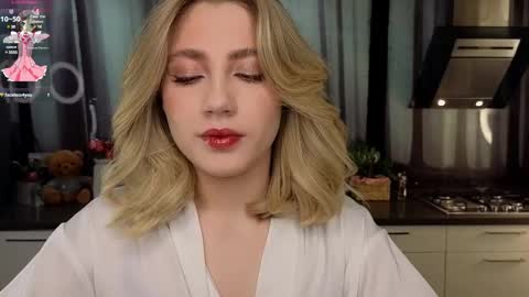 Adele online show from February 14, 10:07 am