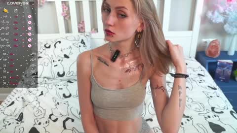  HERES ALICE  WELCOME EVERYONE LOVENSE DOMI REACT TO YOUR TIPS LETS MAKE A GREAT SHOW TOGETHER  online show from March 12, 7:25 pm