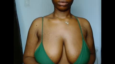 pinkxsugar online show from October 19, 11:26 am