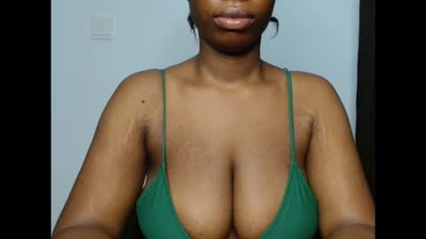 pinkxsugar online show from October 9, 11:26 am