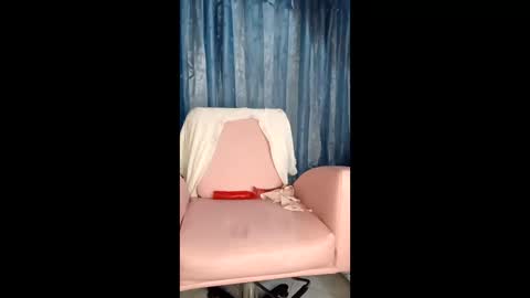 pink online show from September 22, 12:04 am