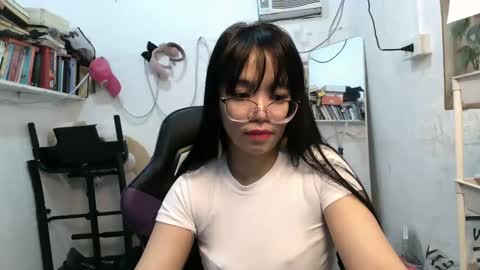 Rose online show from March 7, 11:27 pm