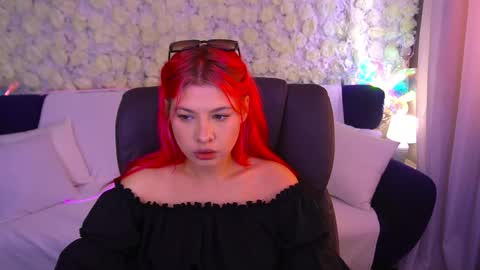 pinkytrix online show from June 6, 12:33 pm