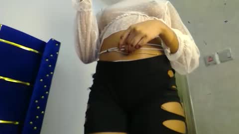 pinkyy008 online show from September 16, 10:13 pm