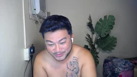 pinoy041087 online show from November 4, 1:51 am