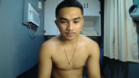 Adrianne online show from November 12, 2:08 pm