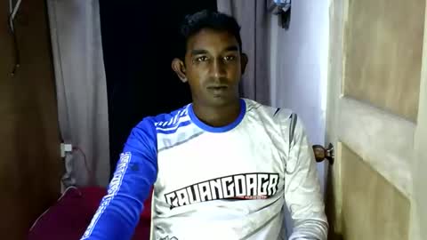 rayvienn online show from March 15, 2:31 pm