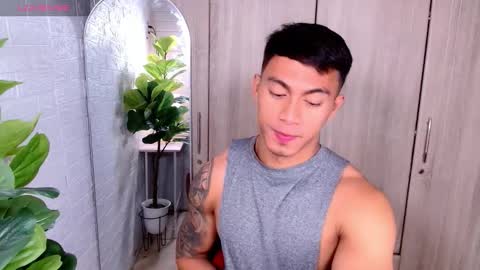 ethan online show from November 23, 4:32 am