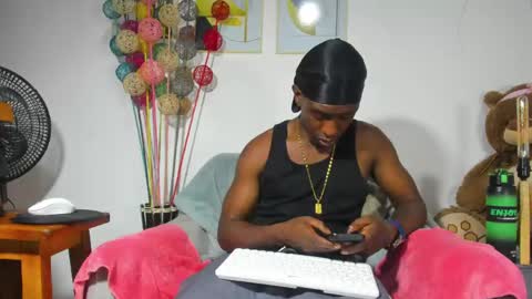 P I P E - M O NS T E R C O C K online show from April 18, 7:58 pm