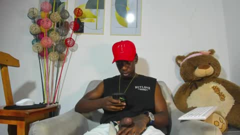 P I P E - M O NS T E R C O C K online show from April 16, 8:09 pm