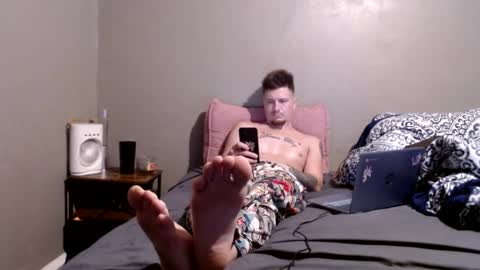 pippylongdickin online show from December 2, 5:44 pm