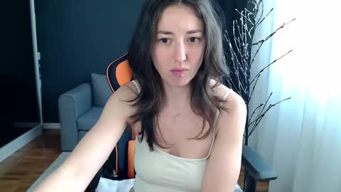 piscesgirl06 online show from February 7, 7:07 am