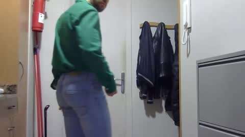 pitruki00 online show from February 11, 8:51 am