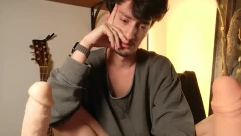 Snapshot of pixiemanicdreamboy chatting on October 24, 1:17 am Juju online show from October 24, 1:17 am