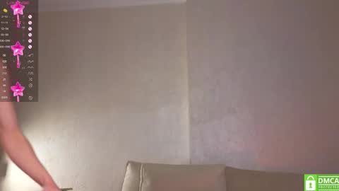 Emmy and Edward online show from December 4, 8:30 pm