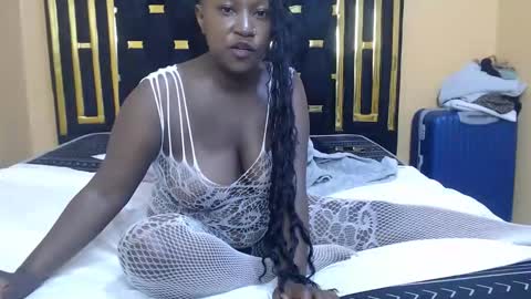 pixietease1 online show from March 11, 2:25 am