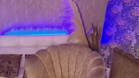 cris online show from February 21, 3:53 am