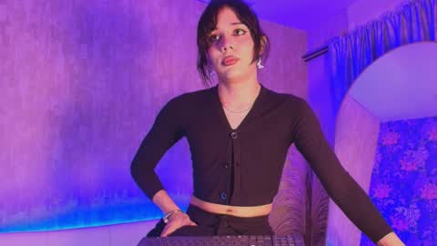 cris online show from March 31, 3:07 am