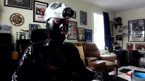 Latexable online show from January 6, 3:49 pm