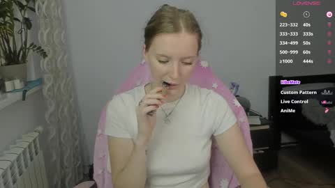 Masha online show from October 31, 5:24 pm