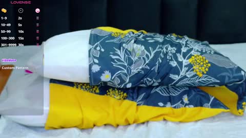 Scarlett  online show from September 28, 9:35 pm