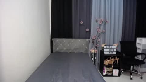 LAUREEN online show from October 8, 2:51 am