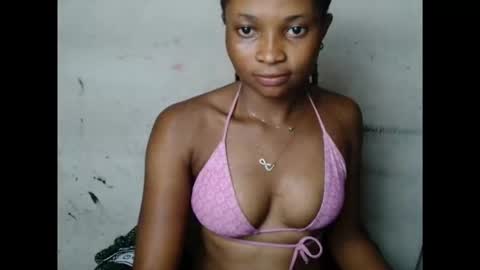 Snapshot of plumnjuicyx chatting on September 15, 7:21 am plumnjuicyx online show from September 15, 7:21 am