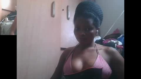 plumnjuicyx online show from April 18, 10:50 am