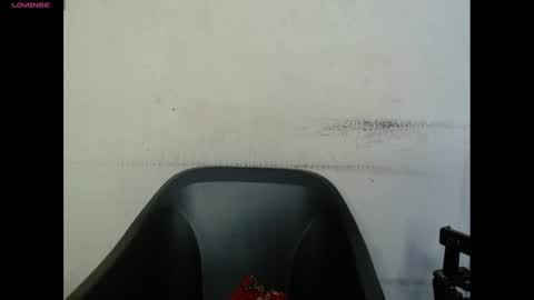 Snapshot of plumnjuicyx chatting on March 10, 5:54 am plumnjuicyx online show from March 10, 5:54 am