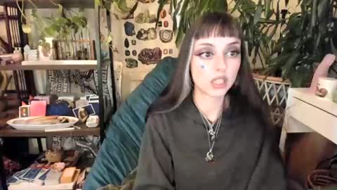 Goddess Pluto online show from October 23, 6:53 pm